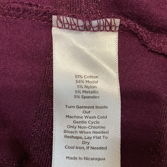 Talbot’s Tee - Picture 7 of 7